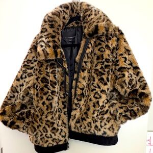 Banana Republic Leopard Print Jacket. Size Large
